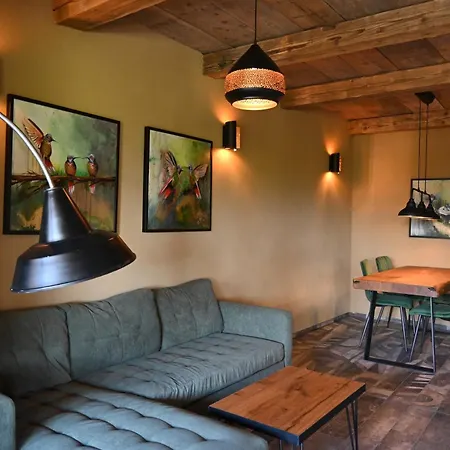 Lavender Hill, Eko & Wellness